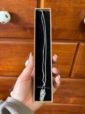 Genuine Diamond 925 Sterling Silver Hawaiian Plumeria Flip Flop Necklace